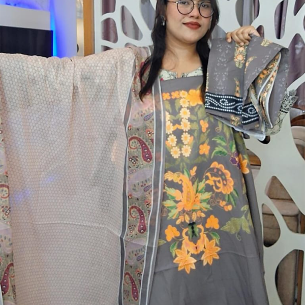 প্রিমিয়াম কোয়ালিটি মালহার লোন আনস্টিচ থ্রি পিস